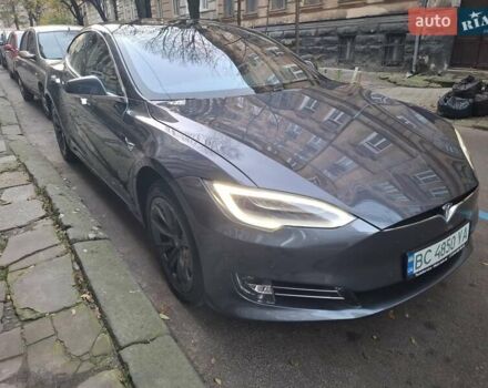 Серый Тесла Модель С, объемом двигателя 0 л и пробегом 202 тыс. км за 23000 $, фото 1 на Automoto.ua