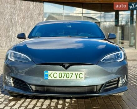 Сірий Тесла Модель С, об'ємом двигуна 0 л та пробігом 203 тис. км за 15000 $, фото 1 на Automoto.ua
