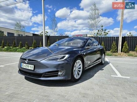 Тесла Модель С 2017 у Тернополі на Automoto.ua Сірий Тесла Модель С, об'ємом двигуна 0 л та пробігом 129 тис. км за 21000 $, фото 1 на Automoto.ua