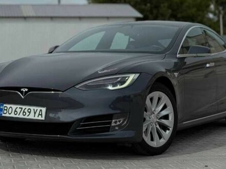 Сірий Тесла Модель С, об'ємом двигуна 0 л та пробігом 70 тис. км за 16900 $, фото 1 на Automoto.ua