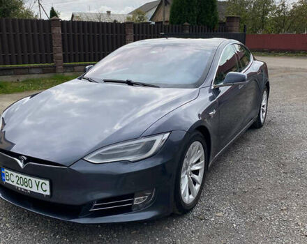 Серый Тесла Модель С, объемом двигателя 0 л и пробегом 147 тыс. км за 15300 $, фото 1 на Automoto.ua