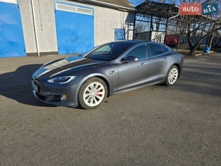 Серый Тесла Модель С, объемом двигателя 0 л и пробегом 240 тыс. км за 25500 $, фото 1 на Automoto.ua