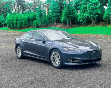 Сірий Тесла Модель С, об'ємом двигуна 0 л та пробігом 76 тис. км за 4400 $, фото 1 на Automoto.ua