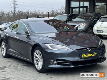 Тесла Модель С 2018 у Чернівцях на Automoto.ua Сірий Тесла Модель С, об'ємом двигуна 75 л та пробігом 114 тис. км за 26900 $, фото 1 на Automoto.ua