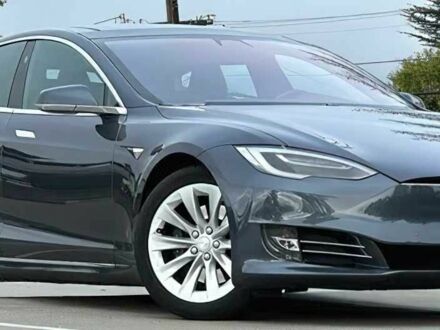 Сірий Тесла Модель С, об'ємом двигуна 0 л та пробігом 95 тис. км за 17000 $, фото 1 на Automoto.ua
