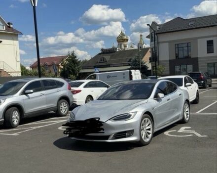 Сірий Тесла Модель С, об'ємом двигуна 1 л та пробігом 120 тис. км за 10900 $, фото 1 на Automoto.ua