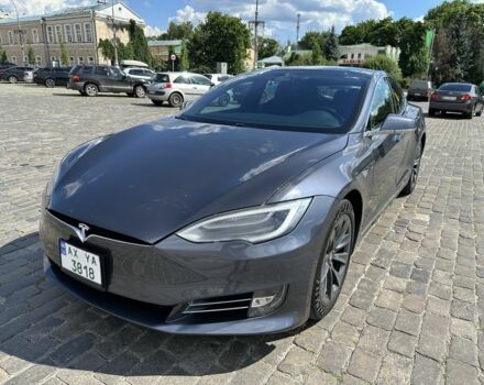 Серый Тесла Модель С, объемом двигателя 0 л и пробегом 112 тыс. км за 20800 $, фото 1 на Automoto.ua