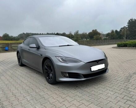 Серый Тесла Модель С, объемом двигателя 0 л и пробегом 78 тыс. км за 10200 $, фото 1 на Automoto.ua
