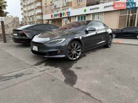 Тесла Модель С 2018 в Виннице на Automoto.ua Серый Тесла Модель С, объемом двигателя 0 л и пробегом 163 тыс. км за 24000 $, фото 1 на Automoto.ua
