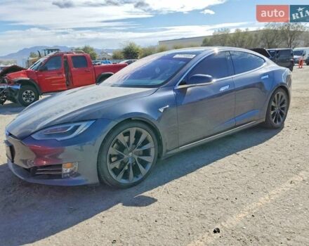Сірий Тесла Модель С, об'ємом двигуна 0 л та пробігом 70 тис. км за 6000 $, фото 1 на Automoto.ua