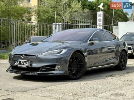 Тесла Модель С 2019 в Одессе на Automoto.ua Серый Тесла Модель С, объемом двигателя 0 л и пробегом 84 тыс. км за 29300 $, фото 1 на Automoto.ua