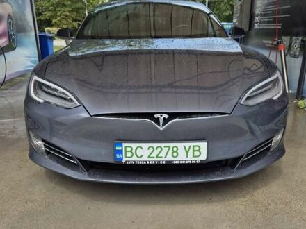 Тесла Модель С 2019 в Львове на Automoto.ua Серый Тесла Модель С, объемом двигателя 0 л и пробегом 108 тыс. км за 27900 $, фото 1 на Automoto.ua