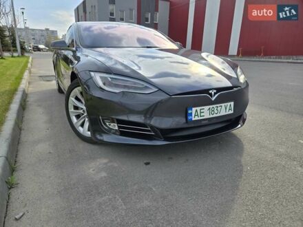Тесла Модель С 2020 в Днепре (Днепропетровске) на Automoto.ua Серый Тесла Модель С, объемом двигателя 0 л и пробегом 120 тыс. км за 33500 $, фото 1 на Automoto.ua