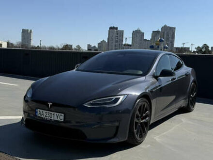Тесла Модель С 2021 у Києві на Automoto.ua Сірий Тесла Модель С, об'ємом двигуна 0 л та пробігом 45 тис. км за 45000 $, фото 1 на Automoto.ua