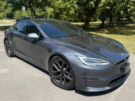 Тесла Модель С 2021 у Черкасах на Automoto.ua Сірий Тесла Модель С, об'ємом двигуна 0 л та пробігом 25 тис. км за 21000 $, фото 1 на Automoto.ua