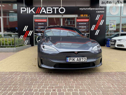 Тесла Модель С 2021 в Львове на Automoto.ua Серый Тесла Модель С, объемом двигателя 0 л и пробегом 3 тыс. км за 47900 $, фото 1 на Automoto.ua