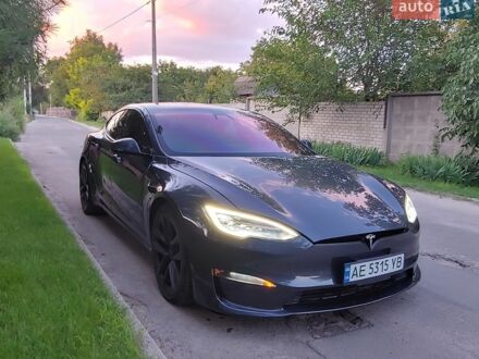 Сірий Тесла Модель С, об'ємом двигуна 0 л та пробігом 72 тис. км за 33600 $, фото 1 на Automoto.ua