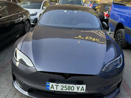 Тесла Модель С 2022 у Івано-Франківську на Automoto.ua Сірий Тесла Модель С, об'ємом двигуна 0 л та пробігом 56 тис. км за 55000 $, фото 1 на Automoto.ua