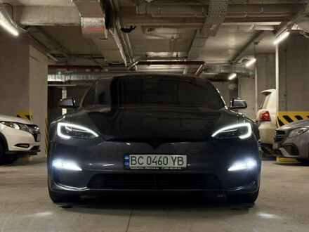 Серый Тесла Модель С, объемом двигателя 0 л и пробегом 73 тыс. км за 52200 $, фото 1 на Automoto.ua