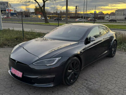 Серый Тесла Модель С, объемом двигателя 0 л и пробегом 5 тыс. км за 44000 $, фото 1 на Automoto.ua