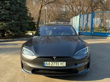 Серый Тесла Модель С, объемом двигателя 0 л и пробегом 46 тыс. км за 40000 $, фото 1 на Automoto.ua
