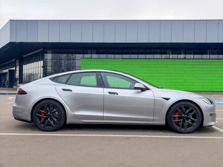 Сірий Тесла Модель С, об'ємом двигуна 0 л та пробігом 3 тис. км за 57000 $, фото 1 на Automoto.ua