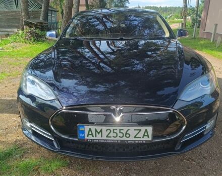 Синий Тесла Модель С, объемом двигателя 0 л и пробегом 300 тыс. км за 11800 $, фото 2 на Automoto.ua