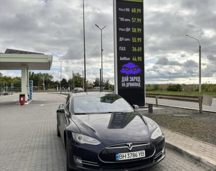 Синий Тесла Модель С, объемом двигателя 0 л и пробегом 214 тыс. км за 13800 $, фото 14 на Automoto.ua