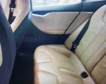 Синий Тесла Модель С, объемом двигателя 0 л и пробегом 500 тыс. км за 10000 $, фото 4 на Automoto.ua