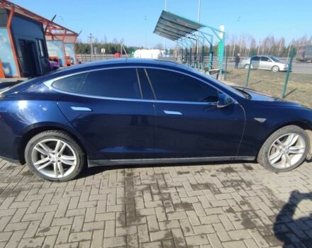 Синий Тесла Модель С, объемом двигателя 0 л и пробегом 186 тыс. км за 254 $, фото 2 на Automoto.ua