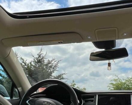 Синій Тесла Модель С, об'ємом двигуна 0 л та пробігом 200 тис. км за 13700 $, фото 10 на Automoto.ua