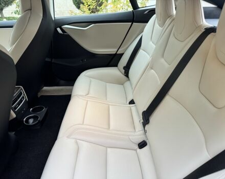 Синий Тесла Модель С, объемом двигателя 0 л и пробегом 120 тыс. км за 20500 $, фото 3 на Automoto.ua