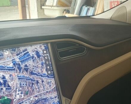 Синий Тесла Модель С, объемом двигателя 0 л и пробегом 160 тыс. км за 15000 $, фото 15 на Automoto.ua