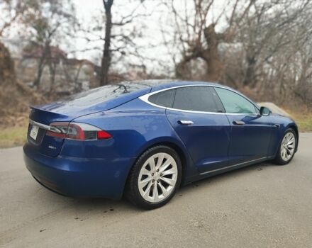 Синий Тесла Модель С, объемом двигателя 0 л и пробегом 123 тыс. км за 17750 $, фото 4 на Automoto.ua