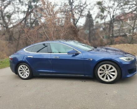 Синий Тесла Модель С, объемом двигателя 0 л и пробегом 123 тыс. км за 17750 $, фото 3 на Automoto.ua