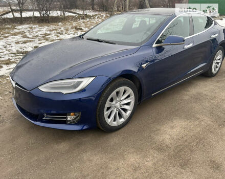 Синий Тесла Модель С, объемом двигателя 0 л и пробегом 43 тыс. км за 49900 $, фото 1 на Automoto.ua