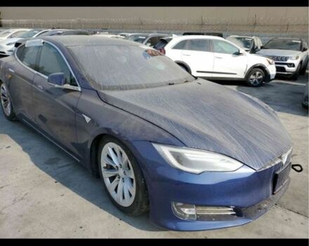 Тесла Модель С 2017 в Одессе на Automoto.ua Синий Тесла Модель С, объемом двигателя 0 л и пробегом 70 тыс. км за 9000 $, фото 4 на Automoto.ua