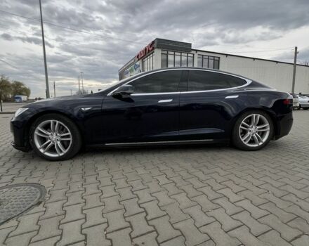 Синий Тесла Модель С, объемом двигателя 0 л и пробегом 100 тыс. км за 14200 $, фото 4 на Automoto.ua