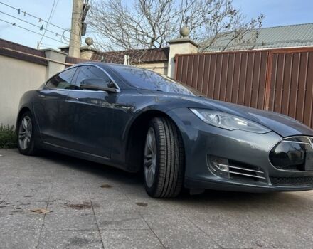 Синий Тесла Модель С, объемом двигателя 0 л и пробегом 207 тыс. км за 11500 $, фото 1 на Automoto.ua