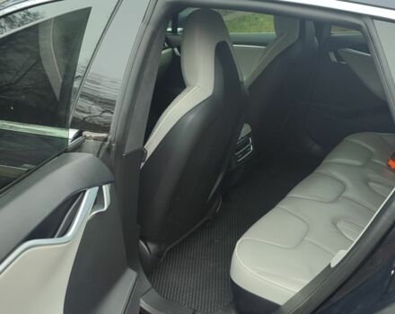 Синий Тесла Модель С, объемом двигателя 0 л и пробегом 145 тыс. км за 14000 $, фото 12 на Automoto.ua