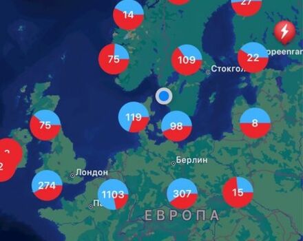 Синий Тесла Модель С, объемом двигателя 0 л и пробегом 107 тыс. км за 26999 $, фото 21 на Automoto.ua