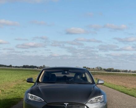 Тесла Модель С 2014 в Киеве на Automoto.ua Синий Тесла Модель С, объемом двигателя 0 л и пробегом 140 тыс. км за 8000 $, фото 4 на Automoto.ua