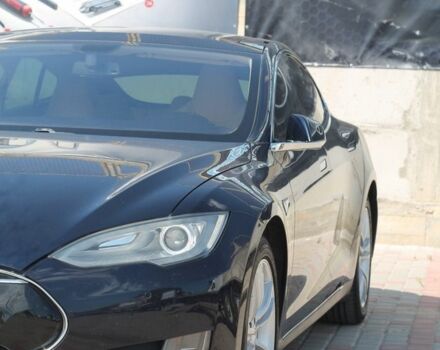 Синій Тесла Модель С, об'ємом двигуна 0 л та пробігом 100 тис. км за 15000 $, фото 4 на Automoto.ua