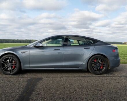 Тесла Модель С 2014 в Киеве на Automoto.ua Синий Тесла Модель С, объемом двигателя 0 л и пробегом 140 тыс. км за 8000 $, фото 6 на Automoto.ua