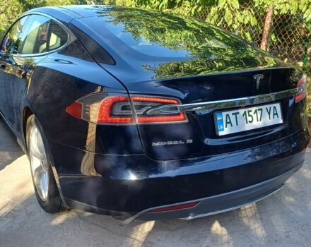 Синий Тесла Модель С, объемом двигателя 0 л и пробегом 147 тыс. км за 12900 $, фото 3 на Automoto.ua