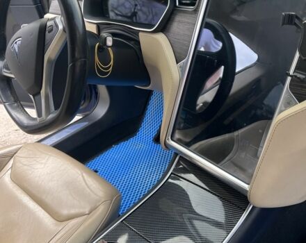 Синій Тесла Модель С, об'ємом двигуна 0 л та пробігом 203 тис. км за 16700 $, фото 10 на Automoto.ua