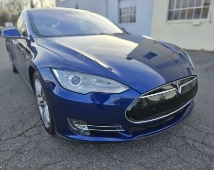 Синий Тесла Модель С, объемом двигателя 0 л и пробегом 74 тыс. км за 9500 $, фото 2 на Automoto.ua