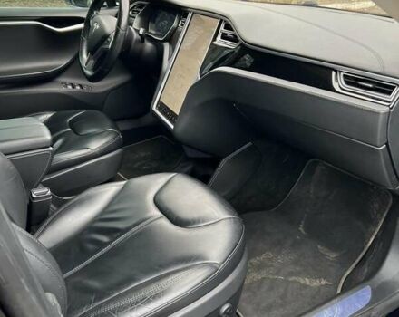 Синій Тесла Модель С, об'ємом двигуна 0 л та пробігом 93 тис. км за 32000 $, фото 19 на Automoto.ua