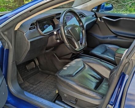 Синий Тесла Модель С, объемом двигателя 0 л и пробегом 200 тыс. км за 14000 $, фото 8 на Automoto.ua