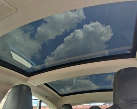 Синий Тесла Модель С, объемом двигателя 0 л и пробегом 125 тыс. км за 17000 $, фото 10 на Automoto.ua